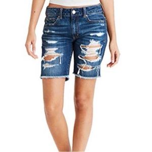 American Eagle Tomgirl Bermuda Jean Shorts/Destroyed Denim Style/Size 6